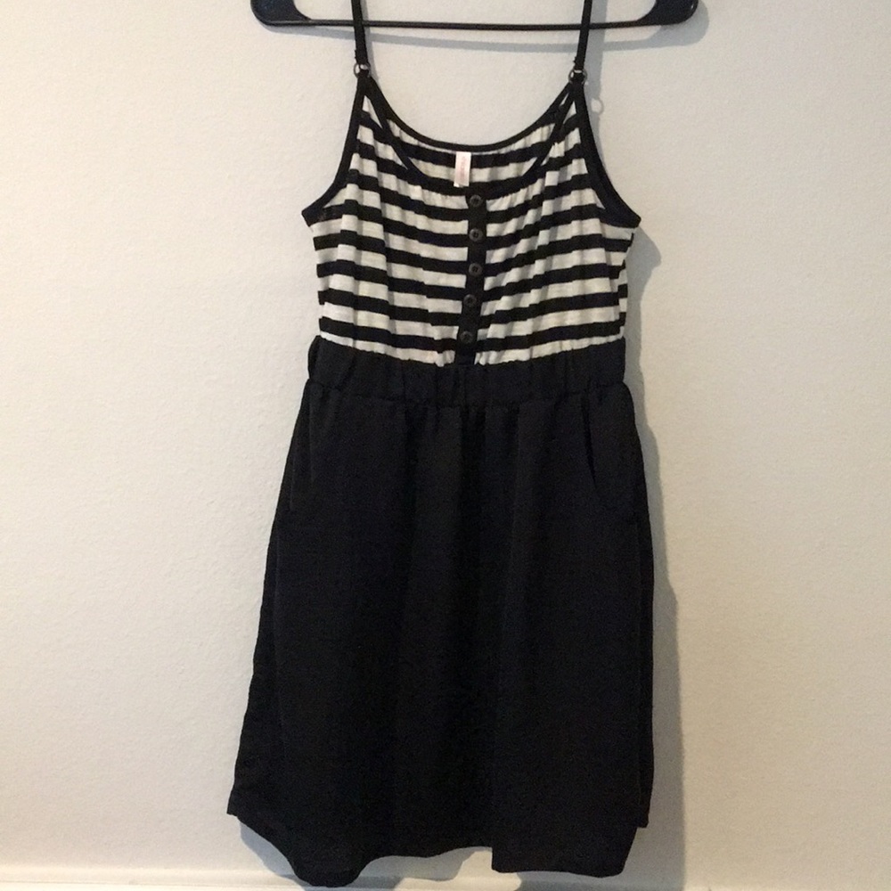 Black and white spaghetti strap dress